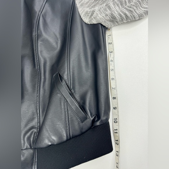 Torrid Faux Leather Motorcycle Hooded Bomber Jacket Size 10 M/L - Picture 9 of 13